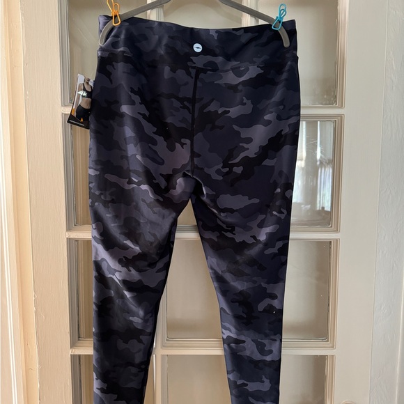 Avia high waist camo striped leggings - Picture 3 of 7